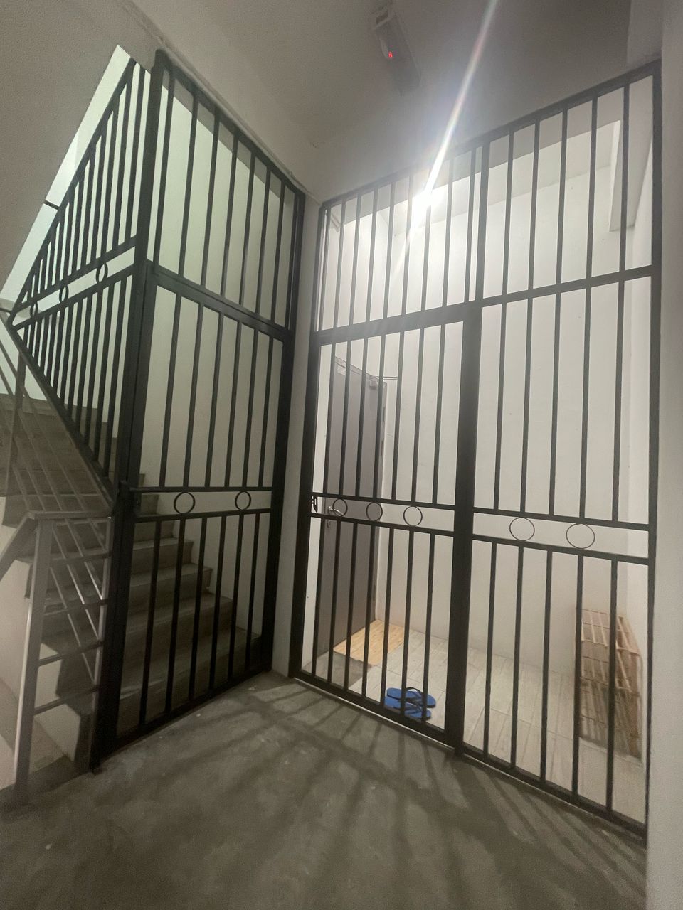 3 Storey Shoplot with Individual Title @ Mc Donalds Semariang image