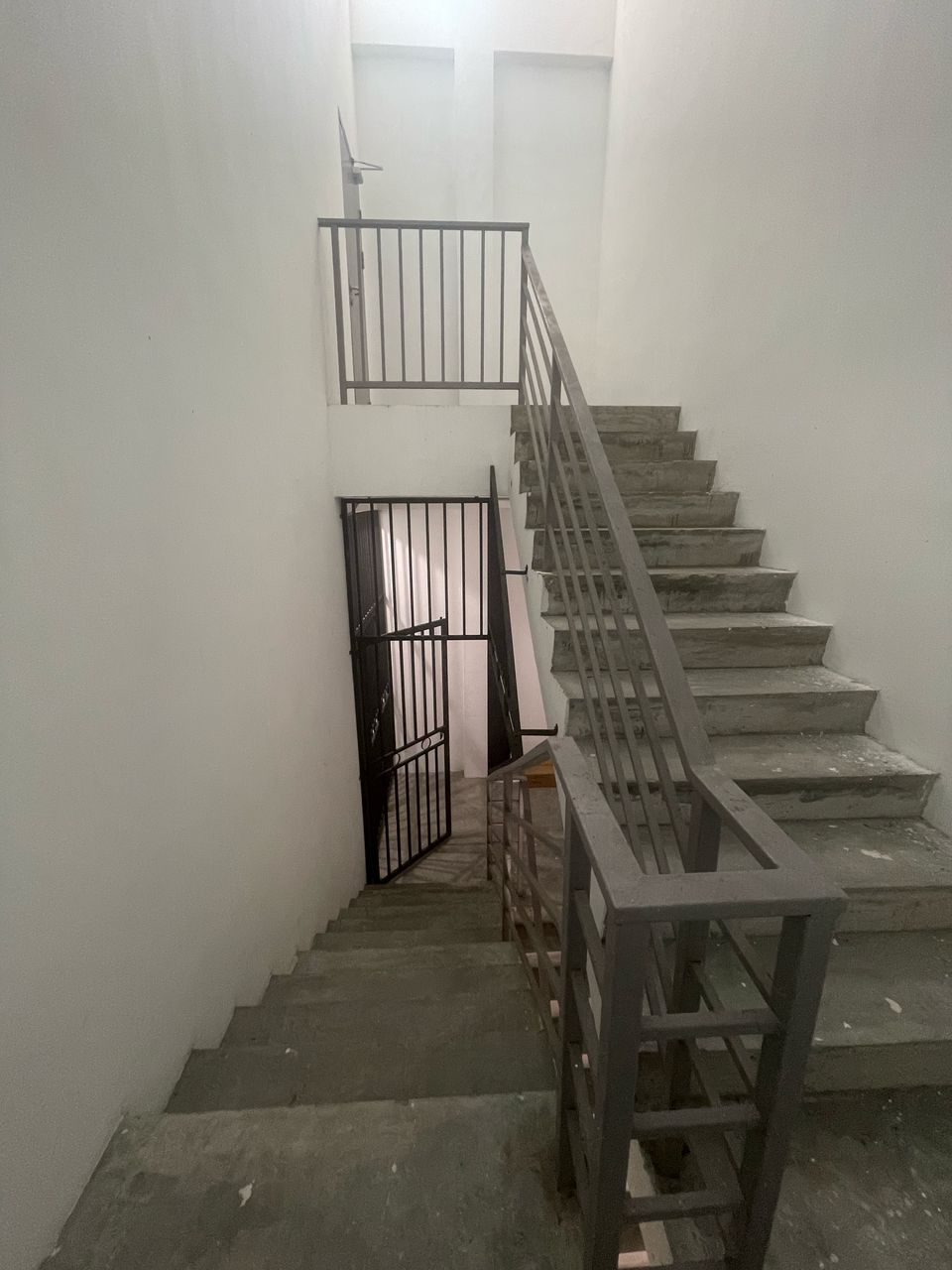 3 Storey Shoplot with Individual Title @ Mc Donalds Semariang image