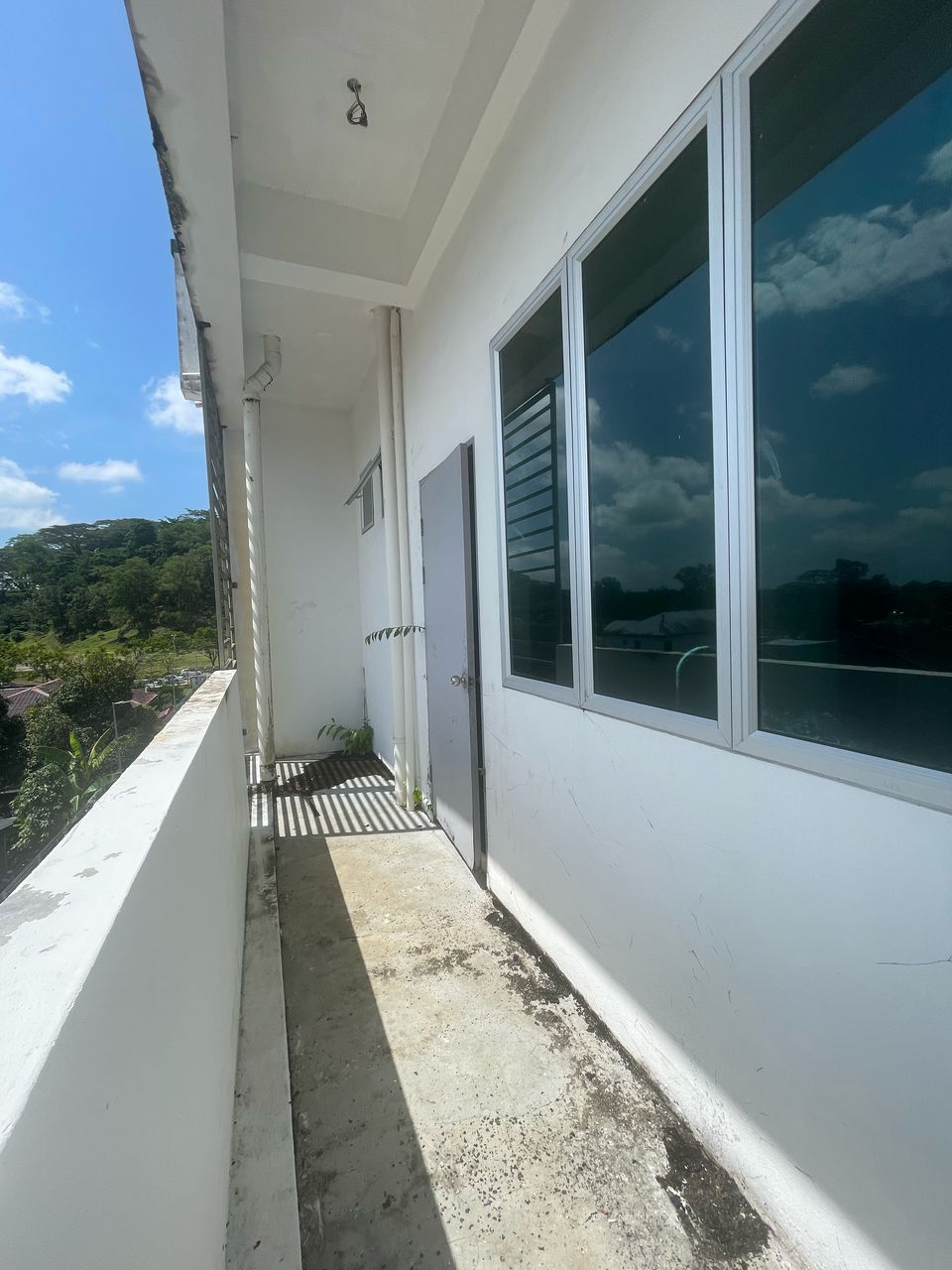 3 Storey Shoplot with Individual Title @ Mc Donalds Semariang image