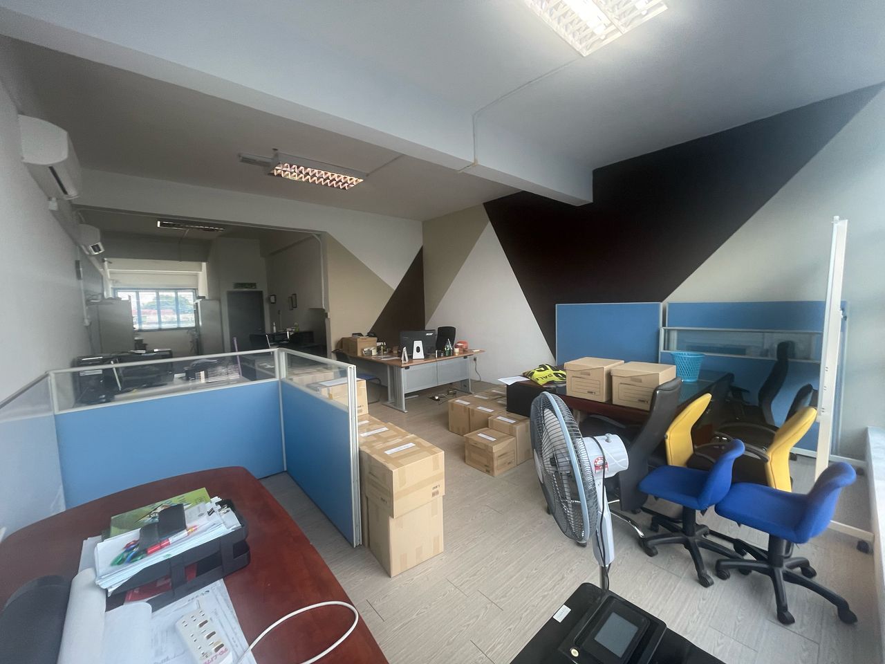 3 Storey Shoplot with Individual Title @ Mc Donalds Semariang image