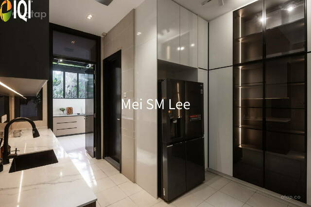 LaVille image
