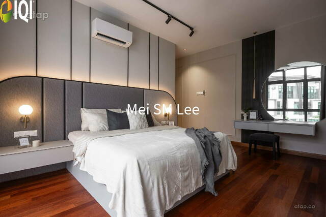 LaVille image