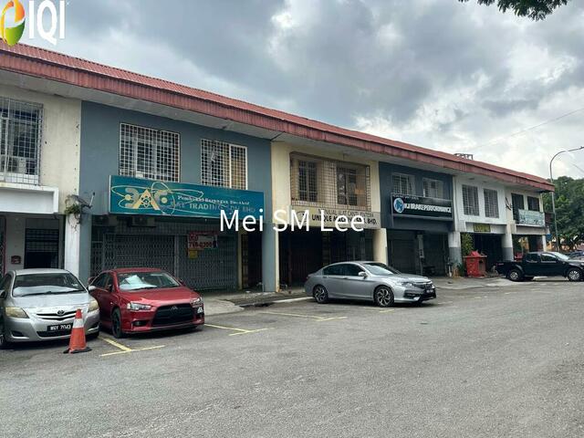 Taman Sungai Besi image