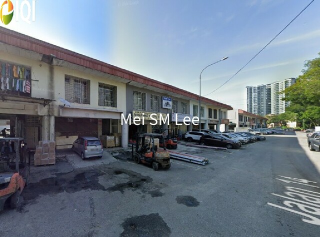 Taman Sungai Besi image