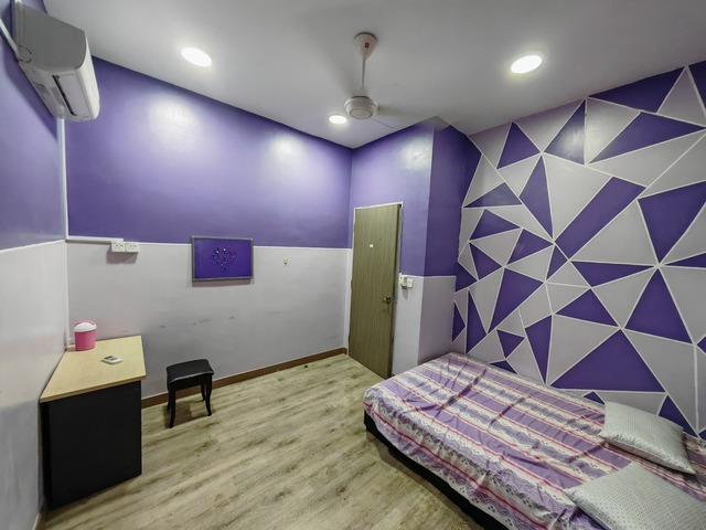 BANDAR AINSDALE image