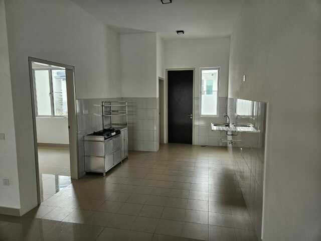 BANDAR AINSDALE image