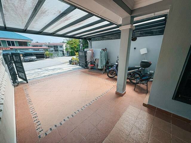 Taman Bukit Indah image