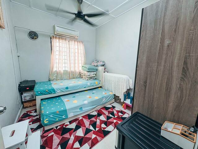 Taman Bukit Indah image