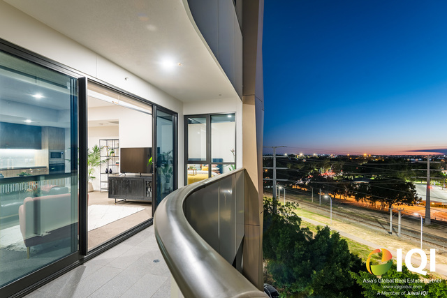 Sunset Views From YOUR Apartment!
image