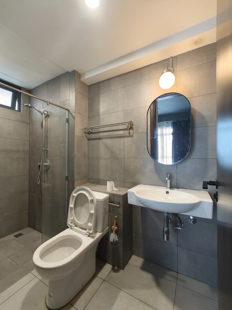 K AVENUE SODOMON image