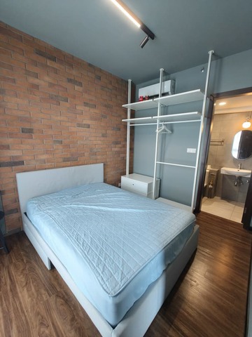 K AVENUE SODOMON image