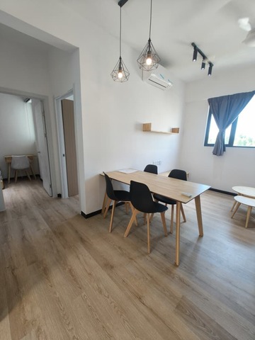 V21 Residence image