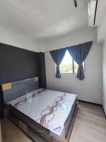V21 Residence image