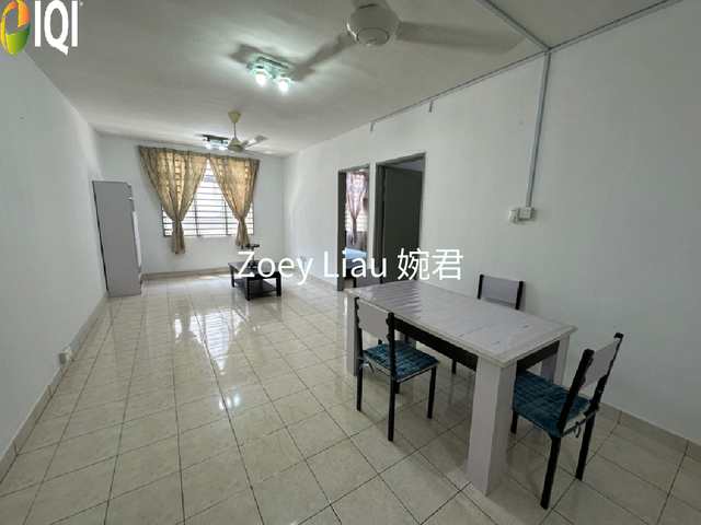 Putatan Platinum Apartment image