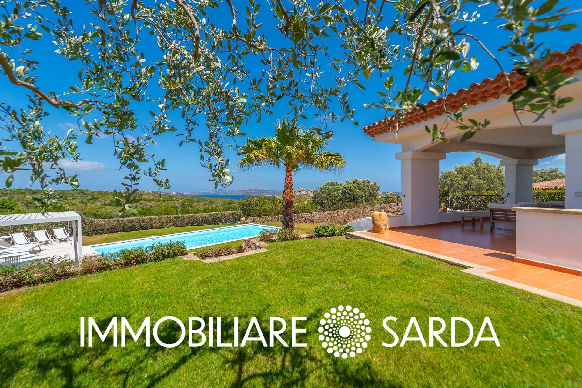 PLI-08-25 - Panoramic Villa with Pool and Private Garden Just Minutes from Palau image