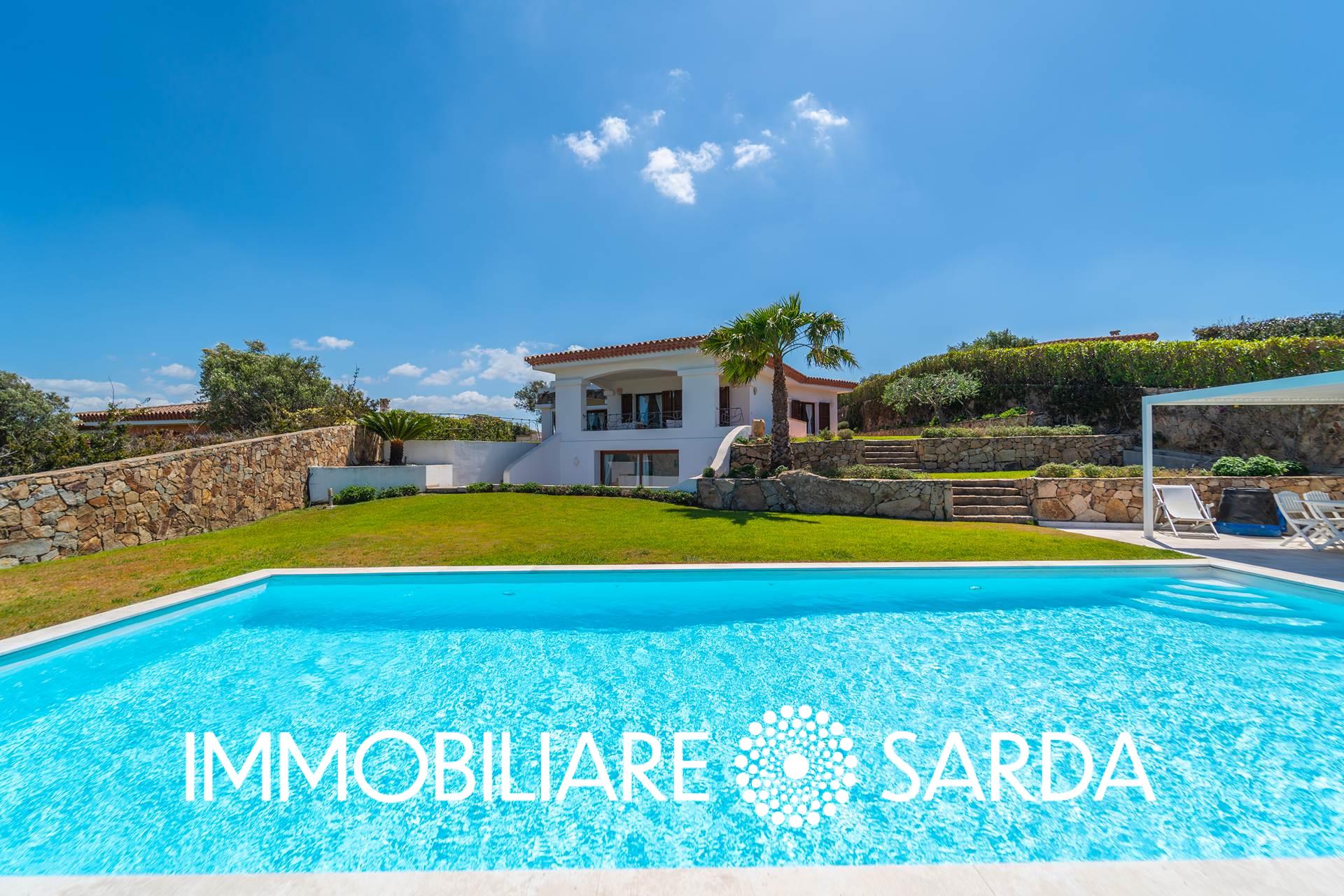 PLI-08-25 - Panoramic Villa with Pool and Private Garden Just Minutes from Palau image