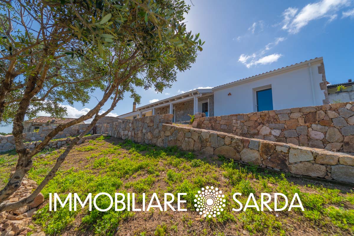 PLI-02-25 - Modern Semi-Detached Villa with Sea View | Capannaccia, Palau image