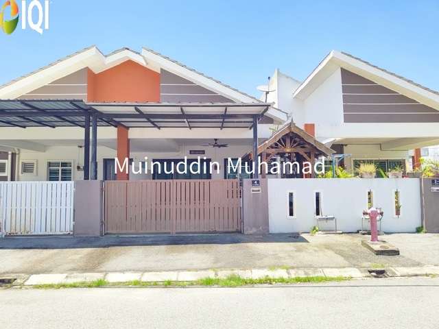 Taman Tronoh Akasia photo