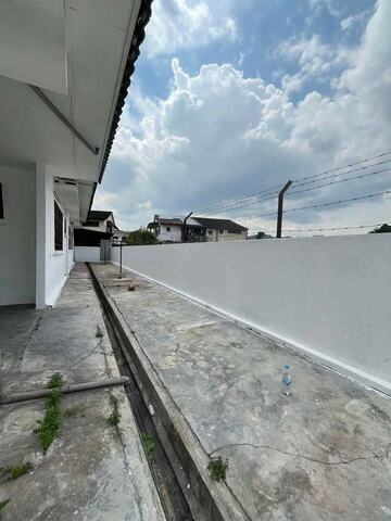 Easy Parking New Paint Semi D Single Storey Simee Ipoh Garden Canning Fair Park image