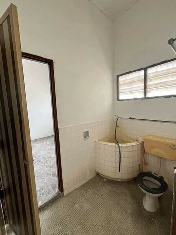 Easy Parking New Paint Semi D Single Storey Simee Ipoh Garden Canning Fair Park image