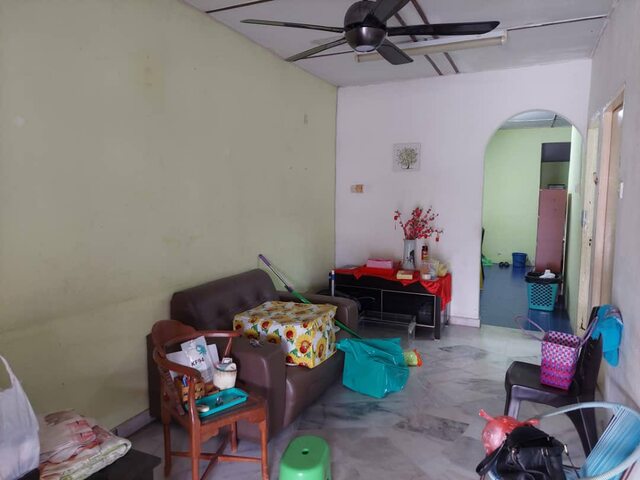 Cheap Sale Partly Furnish Bercham Single Storey Mewah Seri Dermawan Pakatan Jaya Taek image