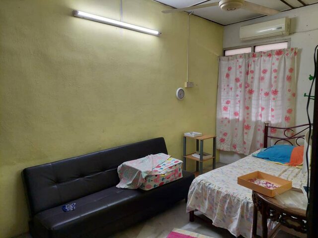 Cheap Sale Partly Furnish Bercham Single Storey Mewah Seri Dermawan Pakatan Jaya Taek image