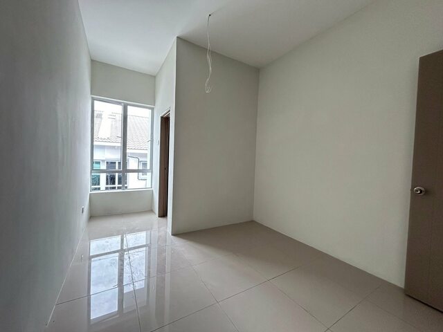 Brand New Sppk Sri Perkasa Station 18 Pengkalan Lapangan Kiara Pasir Puteh image