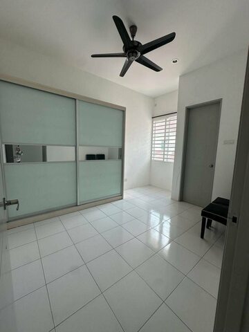 Good Condition 22x75 SPPK Casa Lapangan Station 18 Pengkalan Pasir Puteh Kiara Shatin image