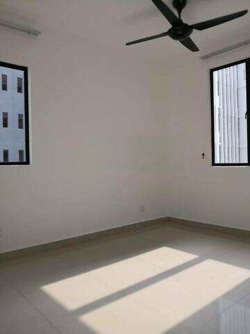 Cheap Sale 3 Room Corner Unit Upper East Tigerlane Ipoh Town Polo Residence D Festivo Ipoh Garden Canning image