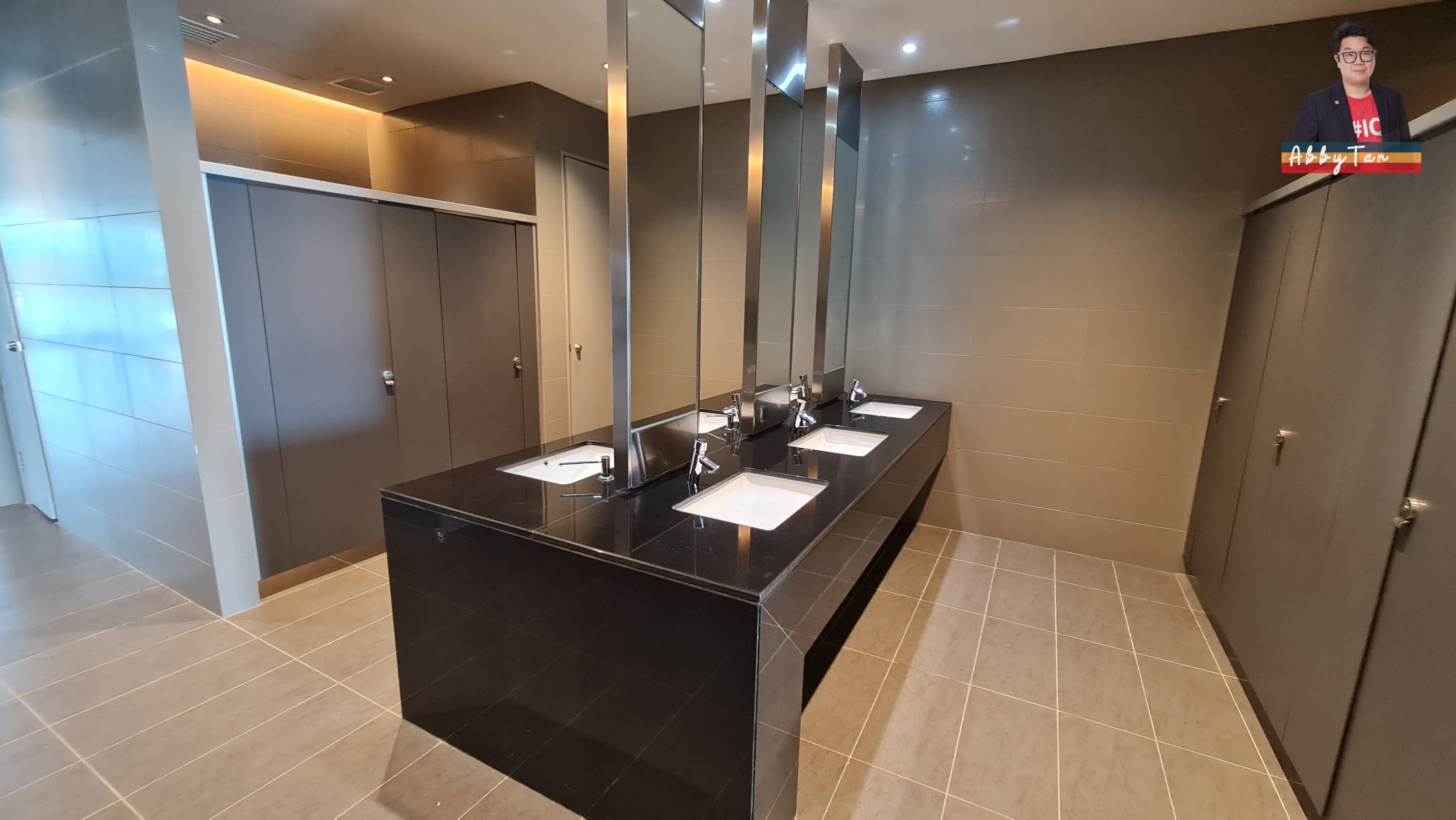 Premium Top Floor Office | Plaza Shell KK | 8,240 sqft image