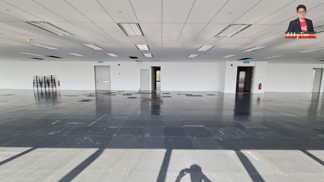 Premium Top Floor Office | Plaza Shell KK | 8,240 sqft image