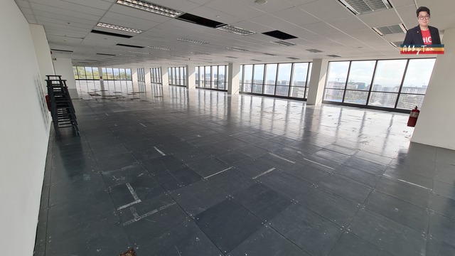 Premium Top Floor Office | Plaza Shell KK | 8,240 sqft image