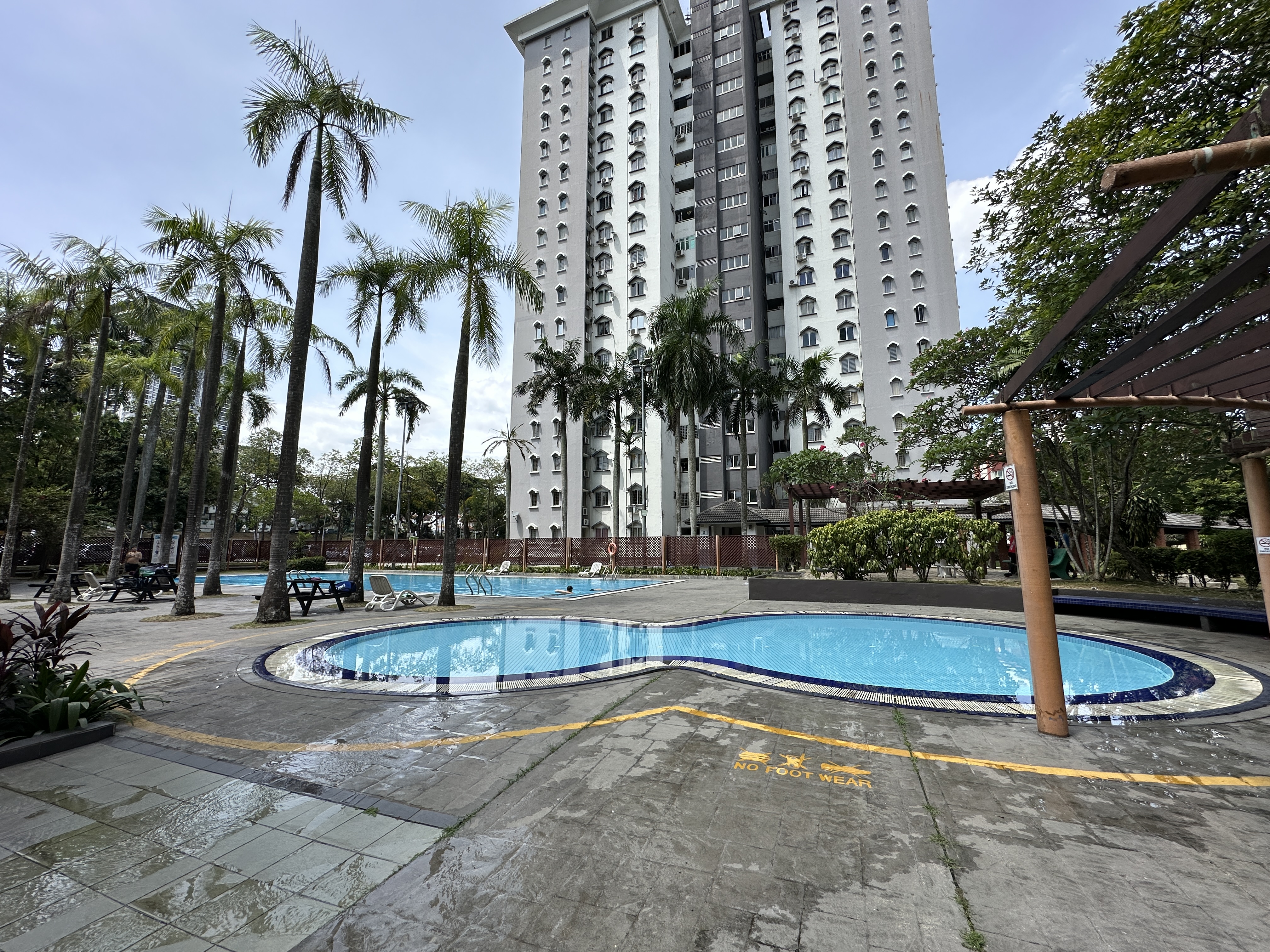 Endah Villa Condominium image