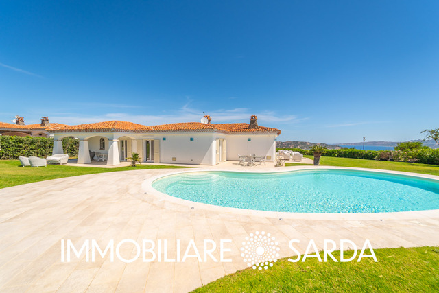 PLI-10-25 - Villa with stunning sea view and private pool just minutes from Palau image