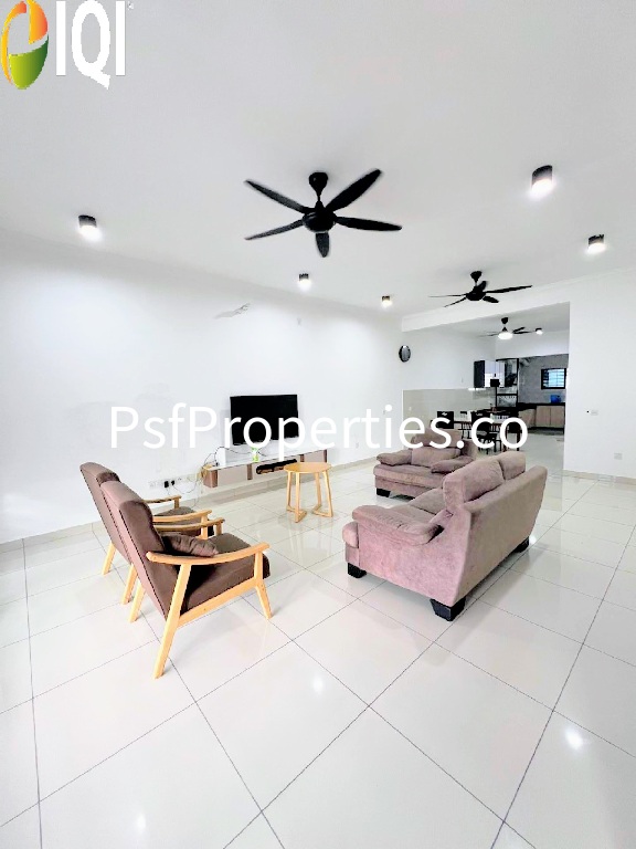 Elmina Valley 5 image