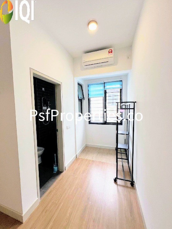 Elmina Valley 5 image