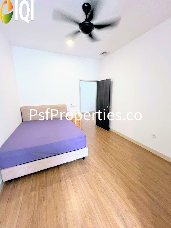 Elmina Valley 5 image