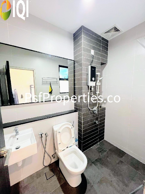 Elmina Valley 5 image