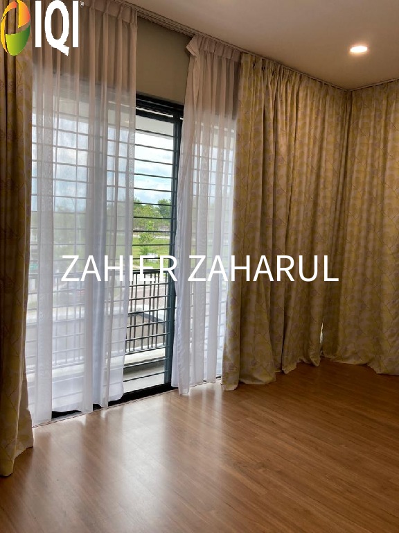 Elmina Valley 4 image