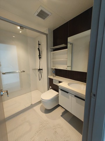 Bay Suites image