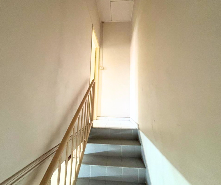 1.5 Storey Semi D House image