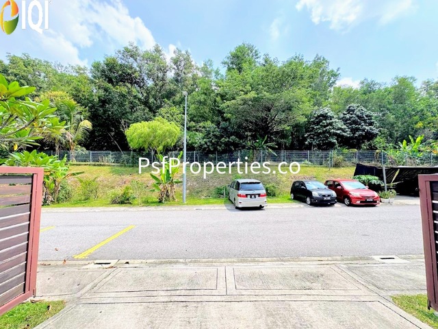 Ivy Terrace & Clover Park Denai Alam image