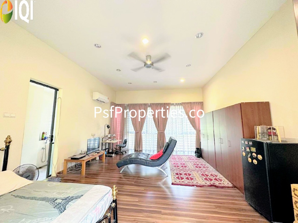 Ivy Terrace & Clover Park Denai Alam image