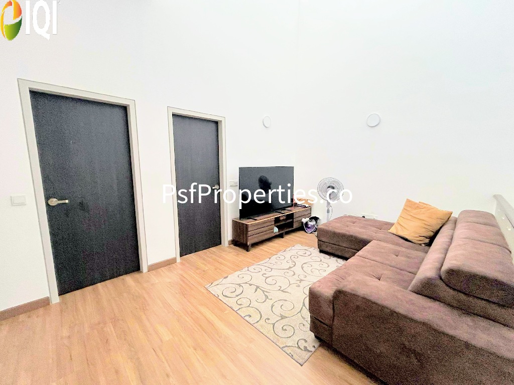 Elmina Green 4 image