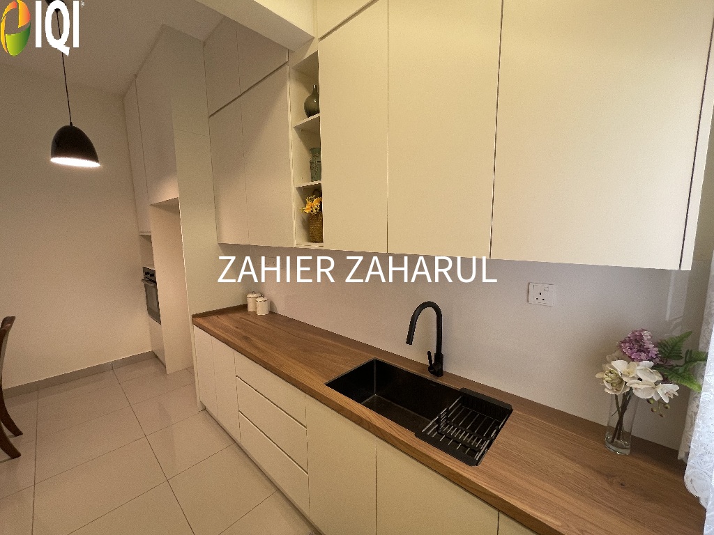 Crescent Park Townvilla image