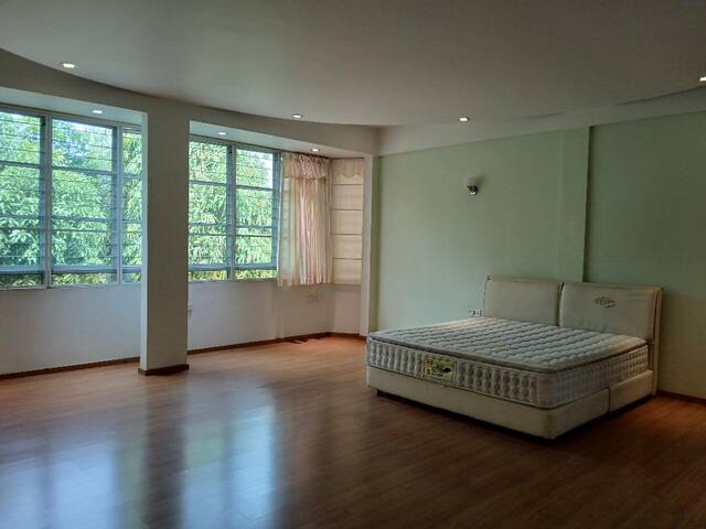 Taman Sri Juta image