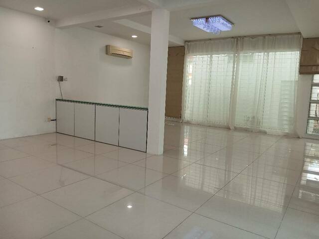 Taman Sri Juta image