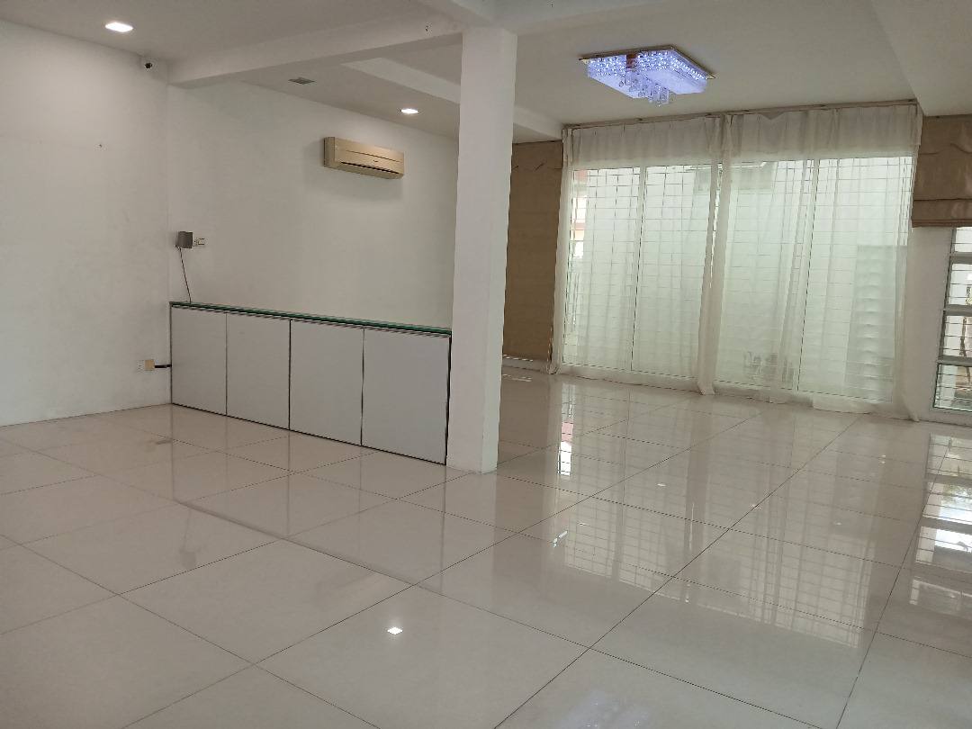 Taman Sri Juta image