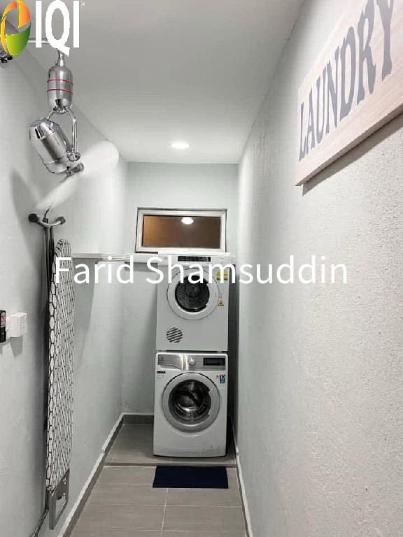 Jalan Suasana 1/2 image