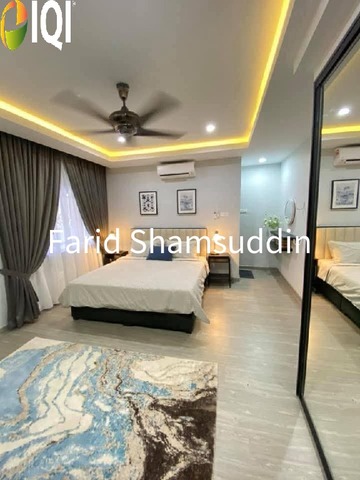 Jalan Suasana 1/2 image